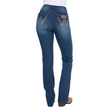 Load image into Gallery viewer, Wrangler Womens Etta Boot Cut Bailey Jeans

