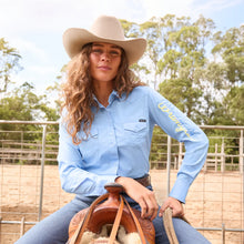 Load image into Gallery viewer, Wrangler Womens Hazel Logo Long Sleeve Shirt
