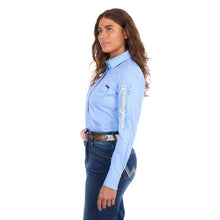 Load image into Gallery viewer, Wrangler Womens Hazel Logo Long Sleeve Shirt
