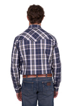 Load image into Gallery viewer, Wrangler Mens Wayne Logo Long Sleeve Shirt
