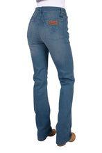 Load image into Gallery viewer, WRANGLER WOMENS PAIGE HI RISE JEANS 34 LEG
