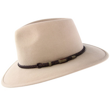 Load image into Gallery viewer, AKUBRA TRAVELLER
