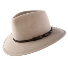 Load image into Gallery viewer, AKUBRA TRAVELLER
