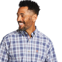 Load image into Gallery viewer, Ariat Mens Pro Series Diego Classic Long Sleeve Shirt
