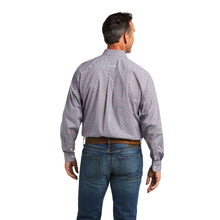 Load image into Gallery viewer, ARIAT MENS TENZIN STRETCH CLASSIC LONG SLEEVE SHIRT

