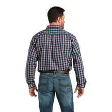 Load image into Gallery viewer, Ariat Mens Vero Classic Long Sleeve Shirt
