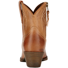 Load image into Gallery viewer, ARIAT WOMENS DARLIN BOOTS
