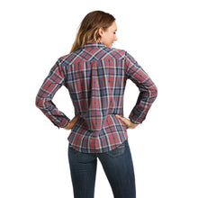 Load image into Gallery viewer, Ariat Womens R.E.A.L Billie Jean Long Sleeve Shirt
