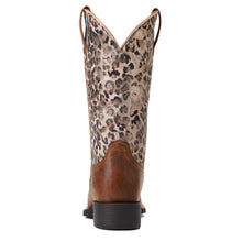 Load image into Gallery viewer, ARIAT WOMENS ROUND UP WIDE SQUARE TOE
