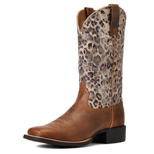 Load image into Gallery viewer, ARIAT WOMENS ROUND UP WIDE SQUARE TOE
