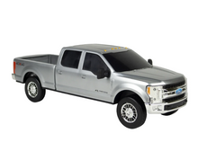 Load image into Gallery viewer, Big Country Toys Ford Super Duty F250
