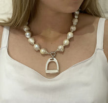 Load image into Gallery viewer, BULLRUSH BAROQUE PEARL GENUINE CULTURED
