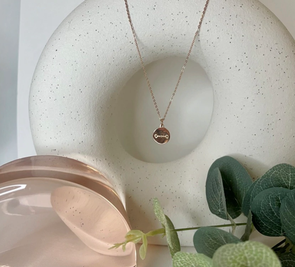 CAVALLO CHARLOTTE NECKLACE AND CHARM SET