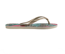 Load image into Gallery viewer, HAVAIANA SLIM PRINT JESSICA FLORAL THONGS
