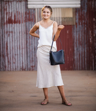 Load image into Gallery viewer, LOUENHIDE ABIGAIL SHOULDER BAG
