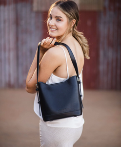 LOUENHIDE ABIGAIL SHOULDER BAG