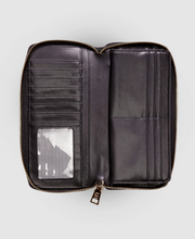 Load image into Gallery viewer, Louenhide Jessica Wallet
