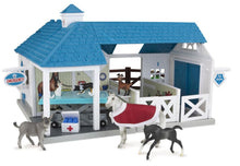 Load image into Gallery viewer, BREYER STABLEMATES DELUXE ANIMAL HOSPITAL
