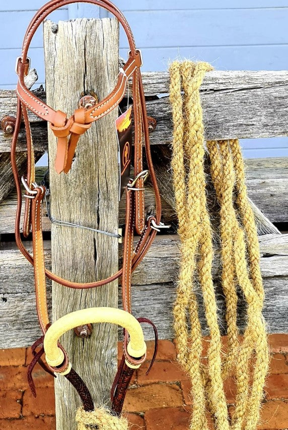TOPRAIL FUTURITY CROSSOVER HEADSTALL WITH BOSAL & HAIR MACATE REINS