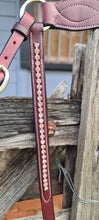 Load image into Gallery viewer, TOPRAIL LEATHER BREASTPLATE WITH PINK BEADING
