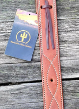 Load image into Gallery viewer, Toprail Lined &amp; Stitched Leather Off Billet
