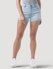 Load image into Gallery viewer, Wrangler Womens High Rise Shorts
