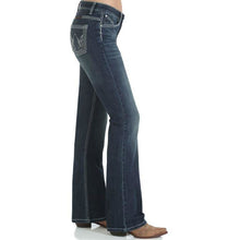 Load image into Gallery viewer, WRANGLER WOMENS SHILO ULTIMATE RIDING JEANS
